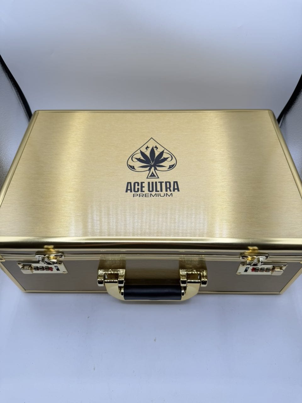 Ace Ultra Premium Gold Edition Ace Ultra Premium Gold Edition